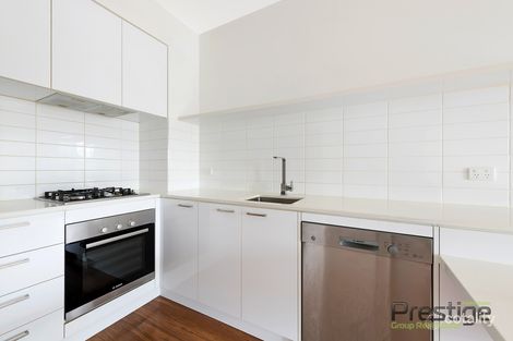 Property photo of 5/8 Olive York Way Brunswick West VIC 3055
