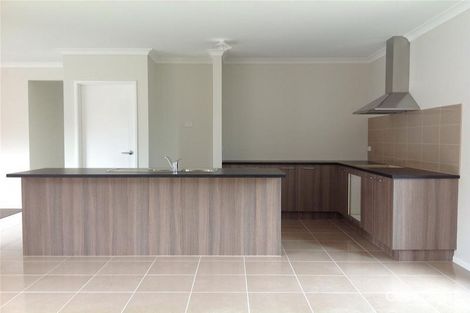 Property photo of 31 Coolgardie Way Doreen VIC 3754