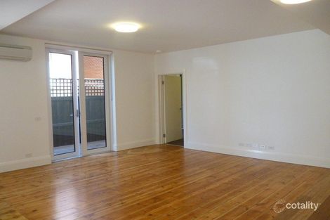 Property photo of 2/53 Spenser Street St Kilda VIC 3182