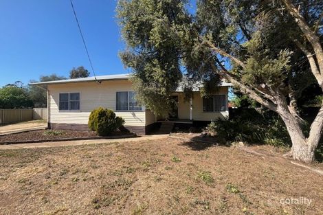 Property photo of 2 Mackenzie Court Numurkah VIC 3636