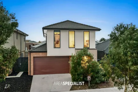65 Growling Grass Dr, Clyde North, VIC 3978