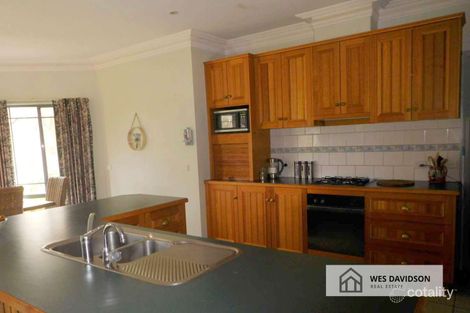 Property photo of 3 Clara Court Horsham VIC 3400