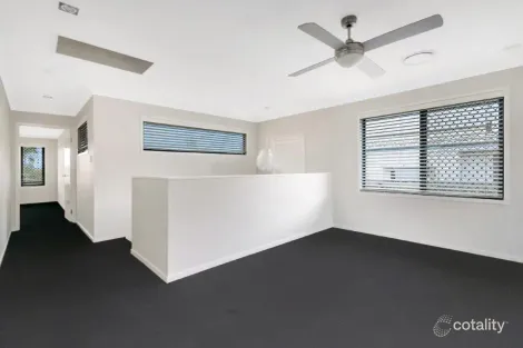 Property photo of 22 Geranium Drive Springfield Lakes QLD 4300