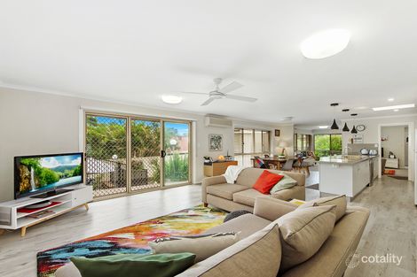 Property photo of 28 Colonsay Crescent Merrimac QLD 4226