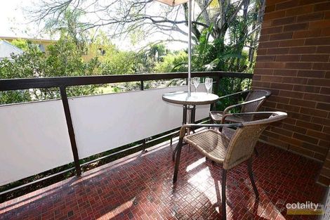 Property photo of 2/27 Miles Street Clayfield QLD 4011