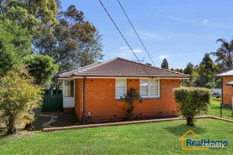 Property photo of 48 Parkes Crescent Blackett NSW 2770