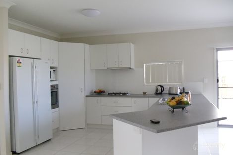 76 Kangaroo Ave, Bongaree, QLD 4507