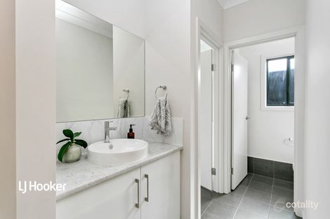 Property photo of 3 Glen Crescent Vista SA 5091