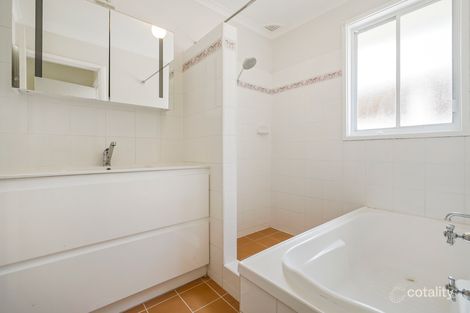 Property photo of 9 Taminga Road Green Valley NSW 2168