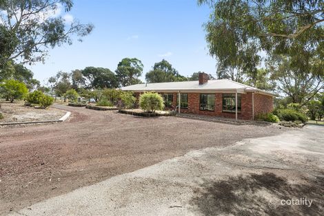 16 Cootamundra Rd, Invermay, VIC 3352