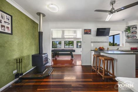 Property photo of 16 Berghofer Street Rockville QLD 4350