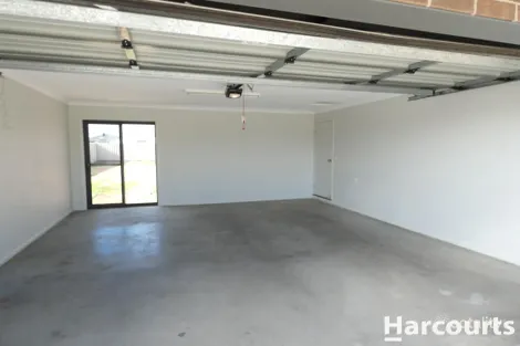 Property photo of 10 Rissmann Drive Horsham VIC 3400