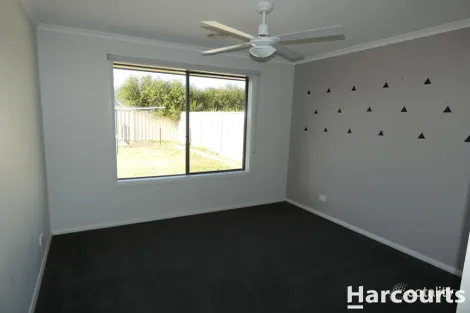 Property photo of 10 Rissmann Drive Horsham VIC 3400