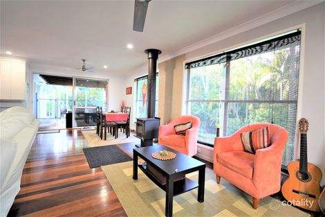 Property photo of 10 Jelen Drive Mooloolah Valley QLD 4553