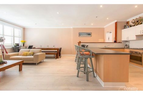 Property photo of 4/16-20 Watt Street Newcastle NSW 2300
