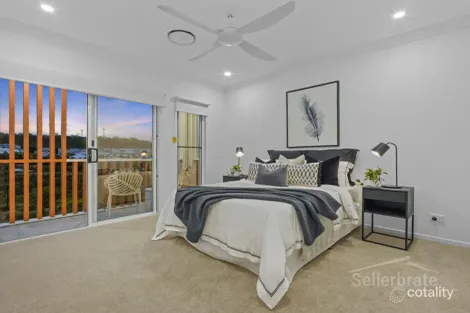 Property photo of 50 Greenleaf Grove Bahrs Scrub QLD 4207
