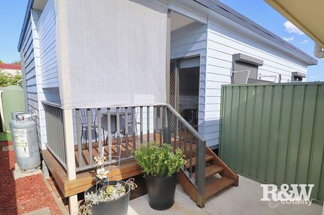 17 Palena Cres, St Clair, NSW 2759