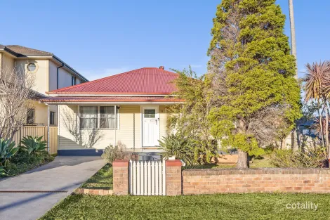 Property photo of 12 George Street Towradgi NSW 2518