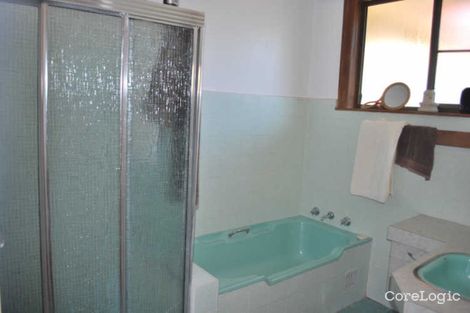 Property photo of 18 Marchant Crescent Mount Warrigal NSW 2528