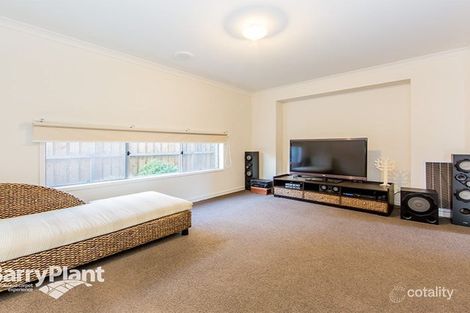 Property photo of 8 Labassa Court Keysborough VIC 3173