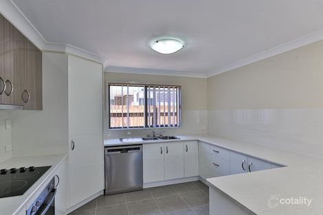 Property photo of 32 Sanctuary Drive Cranley QLD 4350