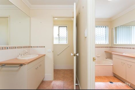 Property photo of 20 Coventry Court Kippa-Ring QLD 4021