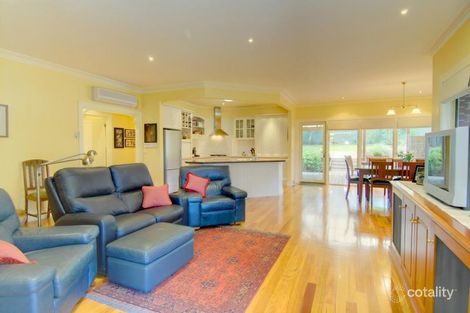 Property photo of 10 Sheoak Drive Buninyong VIC 3357