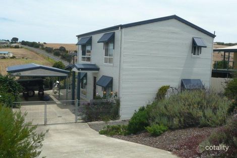 17 Cygnet Ct, Encounter Bay, SA 5211