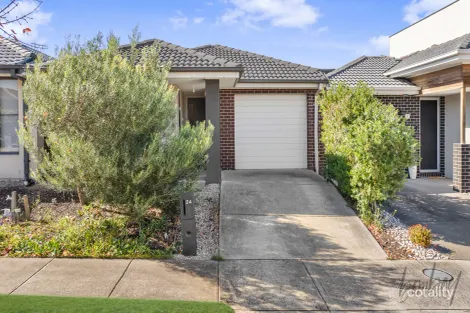 24 Mackenzie Dr, Wollert, VIC 3750