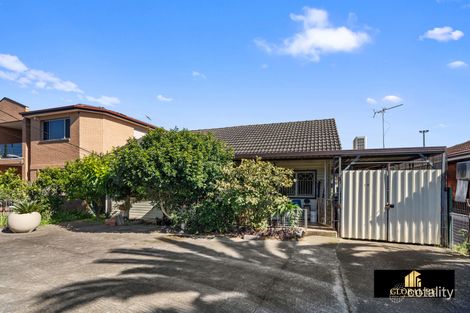 29 Barlow Cres, Canley Heights, NSW 2166