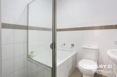 Property photo of 18/65-69 Stapleton Street Pendle Hill NSW 2145