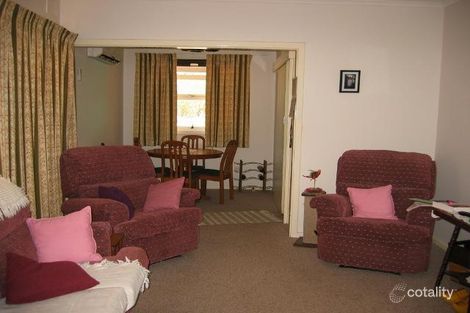 Property photo of 70 Drabsch Street Loxton SA 5333
