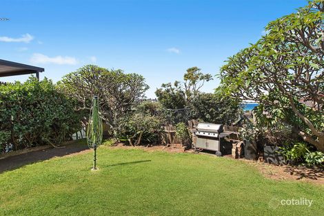 Property photo of 13 Gardere Avenue Curl Curl NSW 2096