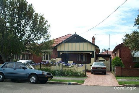 37 Silsoe St, Hamilton South, NSW 2303