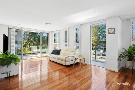 Property photo of 8/66 Park Street Narrabeen NSW 2101