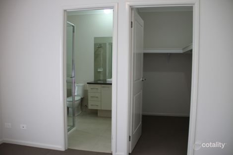 Property photo of 16 Hyperno Way Sandhurst VIC 3977