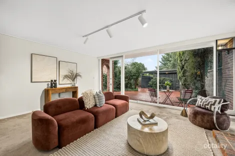 Property photo of 2/39 Delamere Avenue Springfield SA 5062