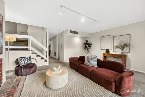Property photo of 2/39 Delamere Avenue Springfield SA 5062