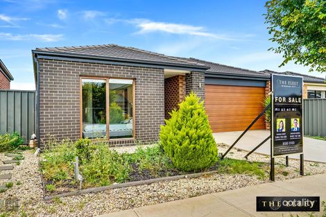 Property photo of 4 Risdon Circuit Tarneit VIC 3029