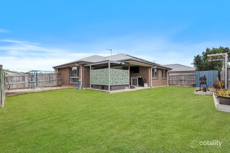 Property photo of 21 Varsity Crescent Norman Gardens QLD 4701
