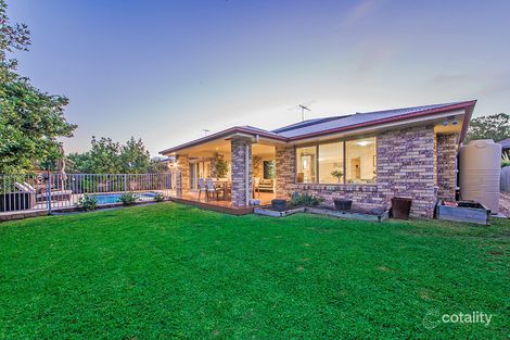 Property photo of 12 Blue Gum Place Wakerley QLD 4154