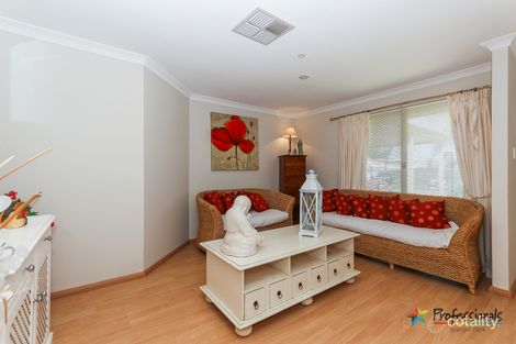 Property photo of 25 Radiata Avenue Ellenbrook WA 6069