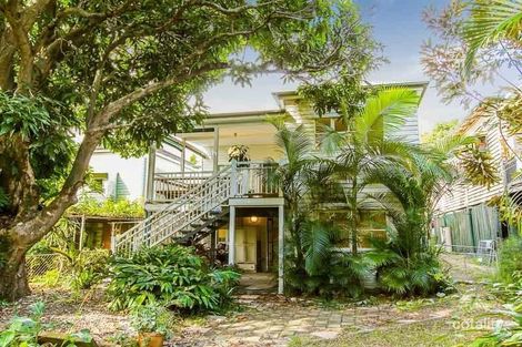 Property photo of 26 Deighton Road Dutton Park QLD 4102