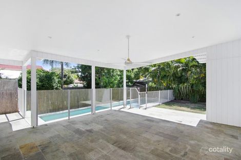 Property photo of 19 Twenty Seventh Avenue Palm Beach QLD 4221