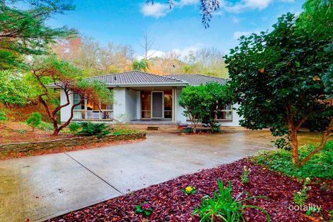 11 Hawthorn Rd, Stirling, SA 5152