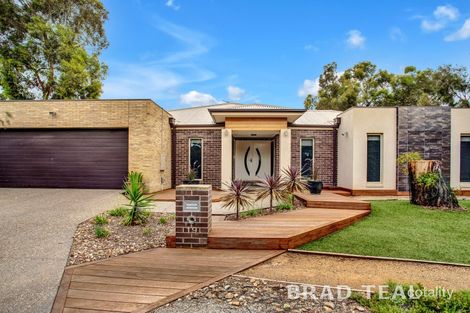 Property photo of 19 Blind Creek Boulevard Sunbury VIC 3429