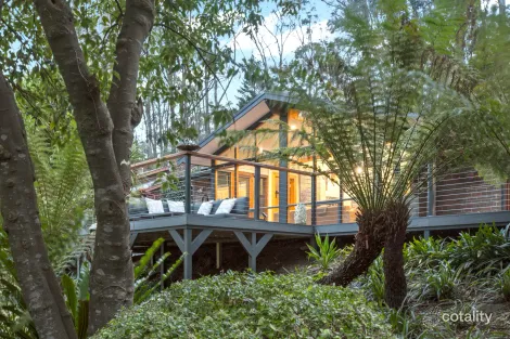 Property photo of 2 Oliver Street Crafers SA 5152