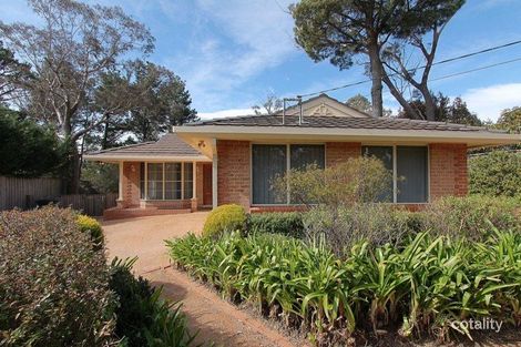 8 Tableland Rd, Wentworth Falls, NSW 2782