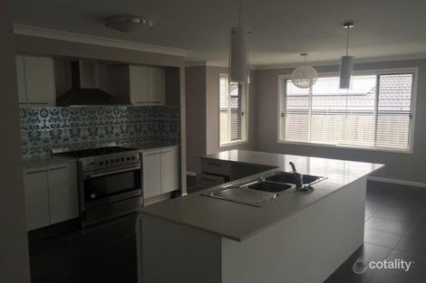 Property photo of 9 Fairview Court Mooloolah Valley QLD 4553