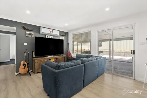 Property photo of 24 Peppermint Drive Worrigee NSW 2540